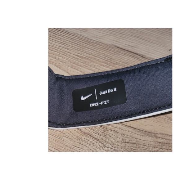 Nike Dri-Fit Visor -White - Picture 3 of 4